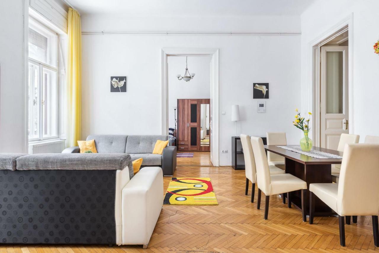 Izabella Home 2 Βουδαπέστη Εξωτερικό φωτογραφία