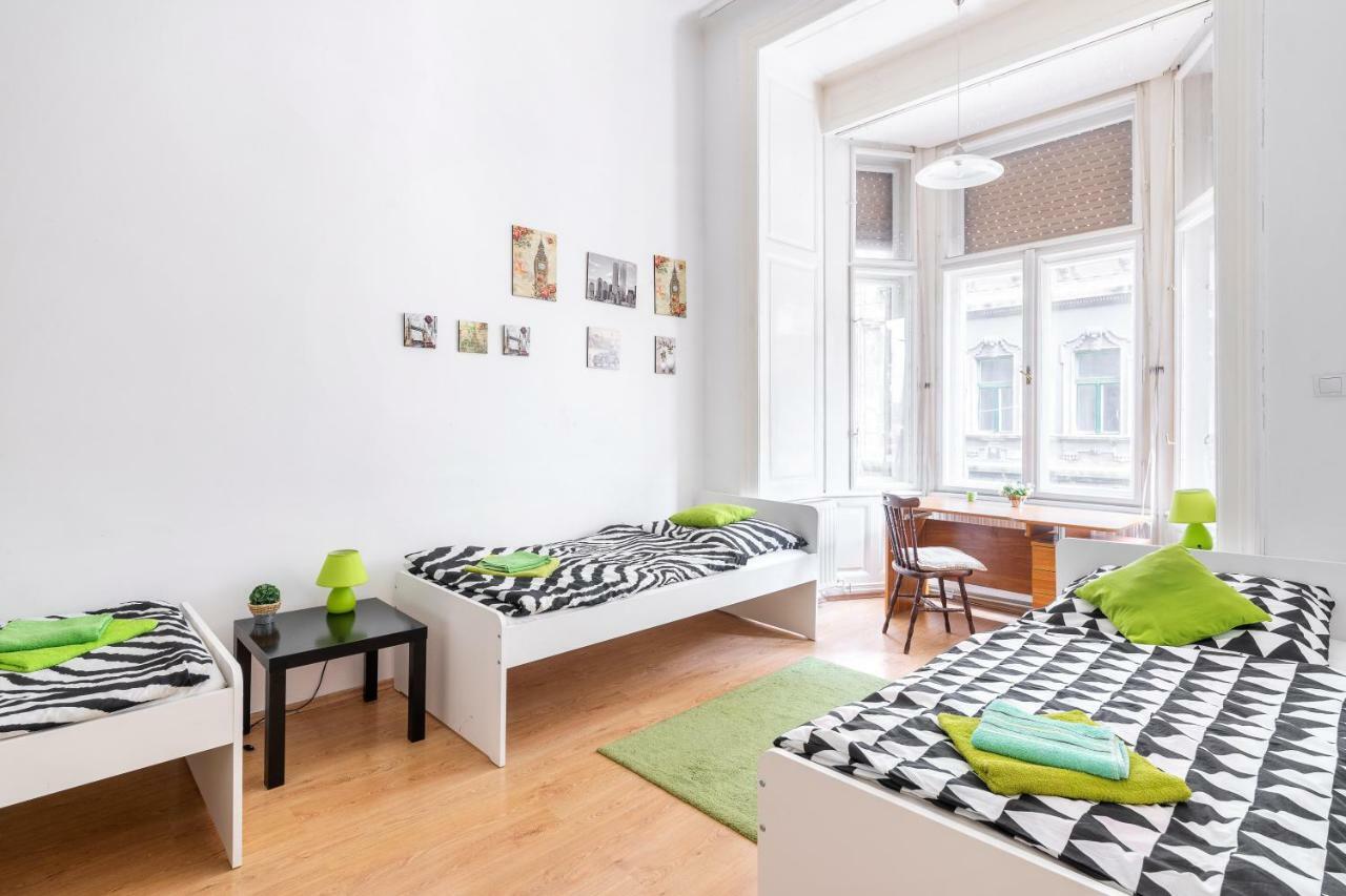 Izabella Home 2 Βουδαπέστη Εξωτερικό φωτογραφία